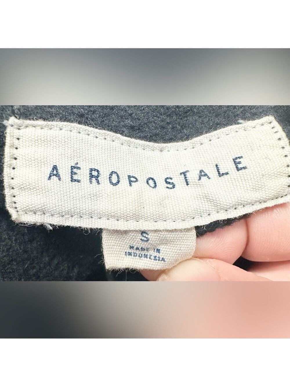 AEROPOSTALE Aero New York City Embroidered Box Logo Popover Black Hoodie - Picture 7 of 9